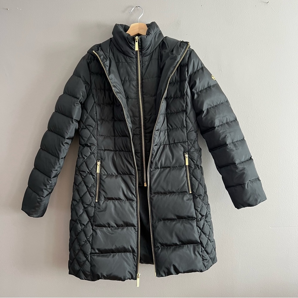Michael Kors Women’s Puffer Quilted Coat Down Jacket Hooded Gold Zip Black Sz M - Picture 2 of 16